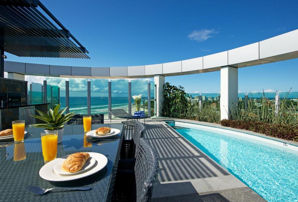 Nirvana By The Sea Gold Coast Room photo