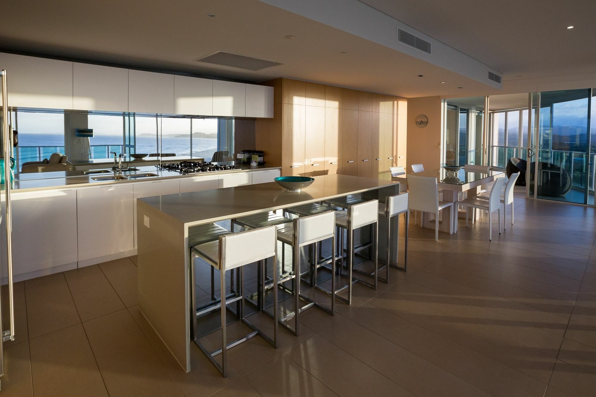 Nirvana By The Sea Gold Coast Exterior photo